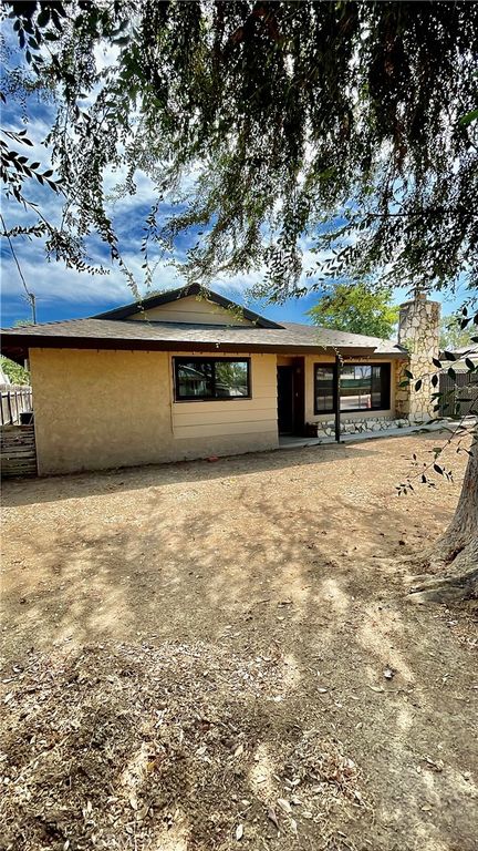3961 Center Avenue, Norco, CA 92860