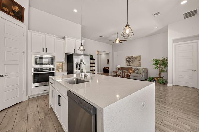 4824 Peppermill Ridge Lane, Rosharon, TX 77583
