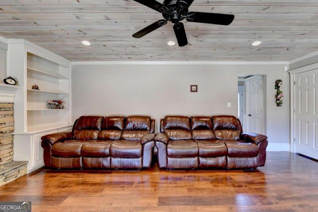 2105 Sandown Court, Lawrenceville, GA 30043