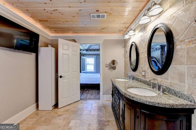 2105 Sandown Court, Lawrenceville, GA 30043