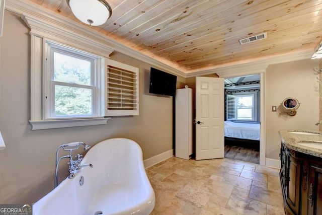 2105 Sandown Court, Lawrenceville, GA 30043