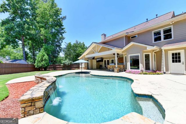 2105 Sandown Court, Lawrenceville, GA 30043