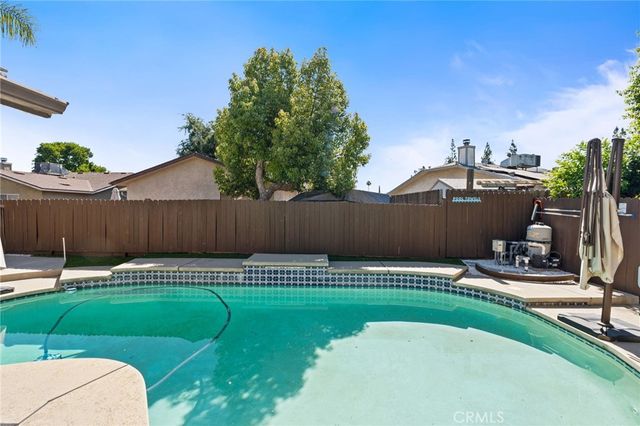 3034 N Marty, Fresno, CA 93722