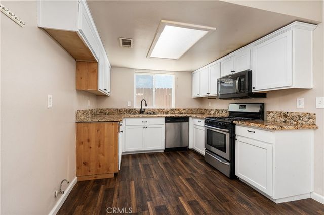 3034 N Marty, Fresno, CA 93722
