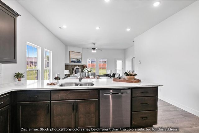 112 W Seminole, Strafford, MO 65757