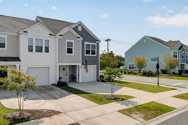 101 Orchid Bloom Circle, Moncks Corner, SC 29461