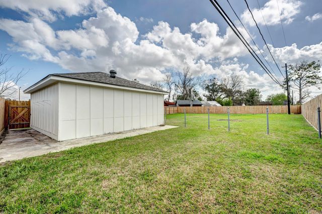 7230 Pella Drive, Houston, TX 77036