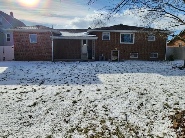 587 Edison Street, Struthers, OH 44471