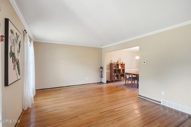 5743 E Candlestick Court, Toledo, OH 43615