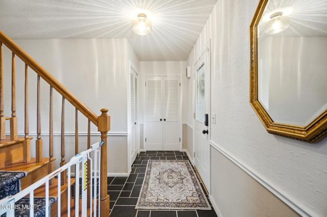 5743 E Candlestick Court, Toledo, OH 43615