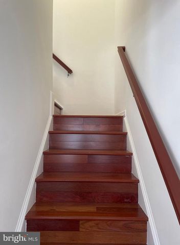 6330 JAMES HARRIS WAY, Centreville, VA 20121