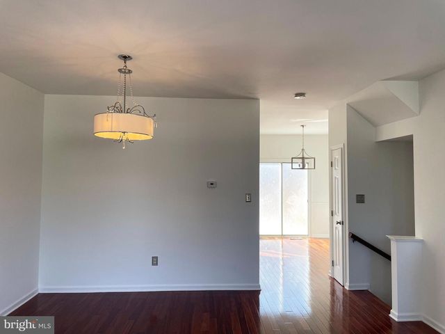 6330 JAMES HARRIS WAY, Centreville, VA 20121