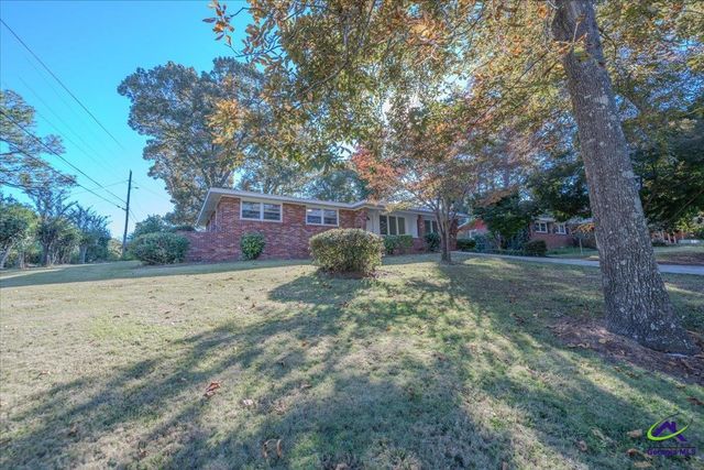 100 Belmont Drive, Warner Robins, GA 31088