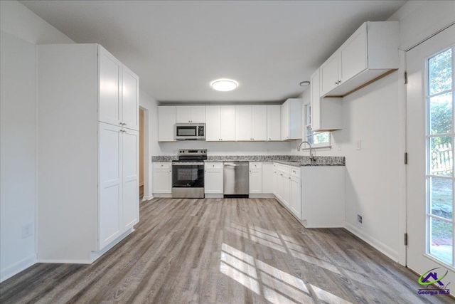 100 Belmont Drive, Warner Robins, GA 31088