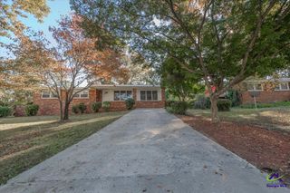 100 Belmont Drive, Warner Robins, GA 31088