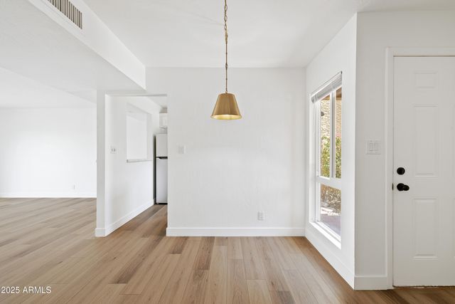 2014 N 51st Way, Phoenix, AZ 85008