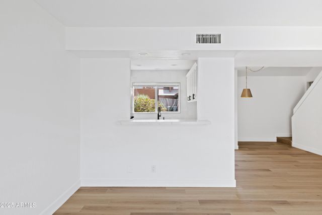 2014 N 51st Way, Phoenix, AZ 85008