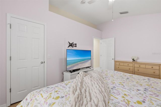 6406 ROSEFINCH COURT 204, Lakewood Ranch, FL 34202