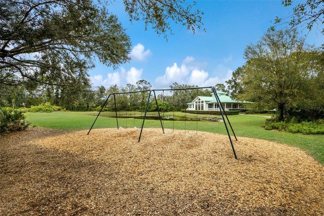 6406 ROSEFINCH COURT 204, Lakewood Ranch, FL 34202