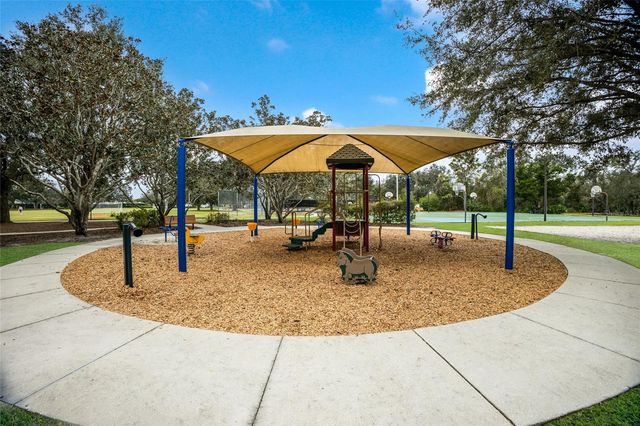 6406 ROSEFINCH COURT 204, Lakewood Ranch, FL 34202