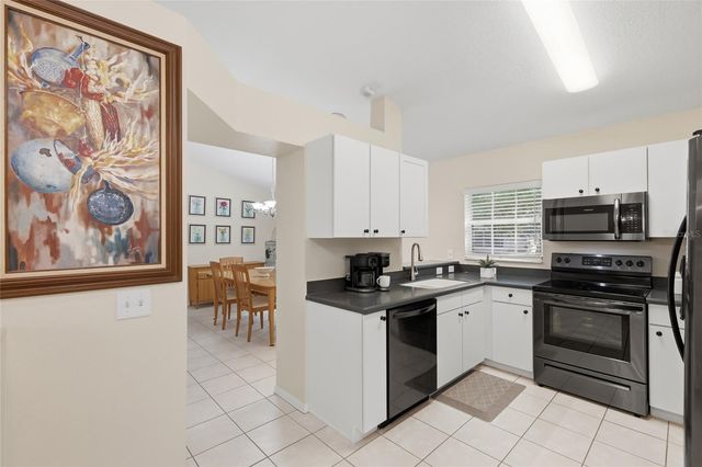 6406 ROSEFINCH COURT 204, Lakewood Ranch, FL 34202