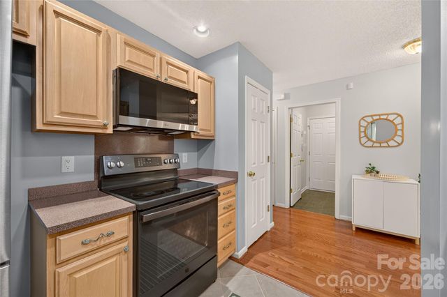 8121 Poplar Grove Circle, Waxhaw, NC 28173