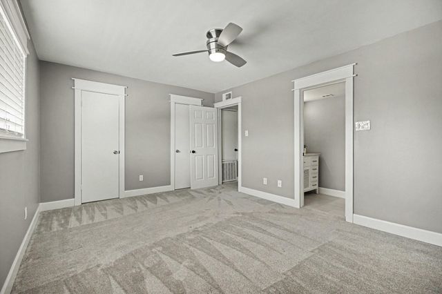 18206 Heritage Lane 8206, Nassau Bay, TX 77058