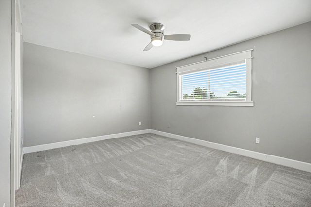 18206 Heritage Lane 8206, Nassau Bay, TX 77058