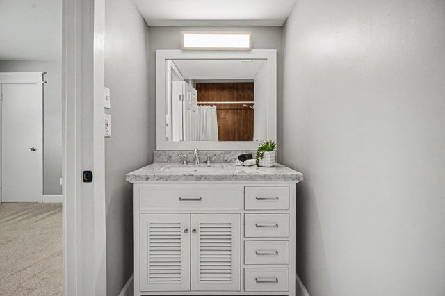 18206 Heritage Lane 8206, Nassau Bay, TX 77058