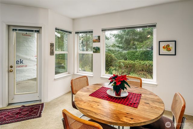 11521 Pine Court, Mukilteo, WA 98275