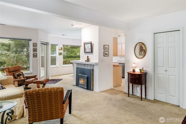 11521 Pine Court, Mukilteo, WA 98275