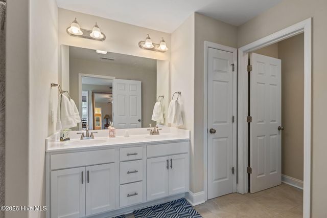 105 Starkey Creek Drive, Swansboro, NC 28584