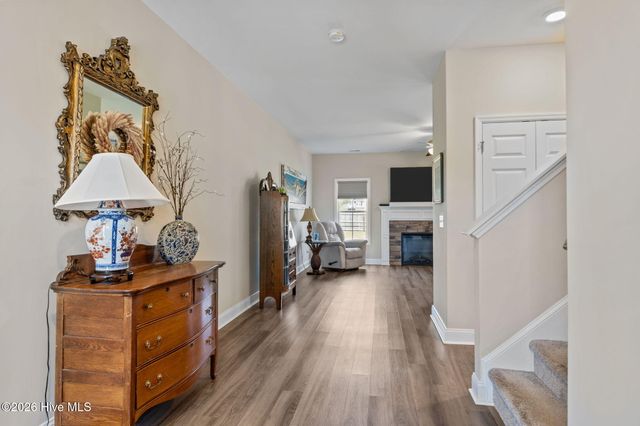 105 Starkey Creek Drive, Swansboro, NC 28584