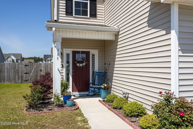 105 Starkey Creek Drive, Swansboro, NC 28584