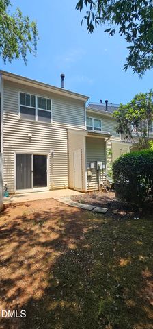 8811 Orchard Grove Way, Raleigh, NC 27612