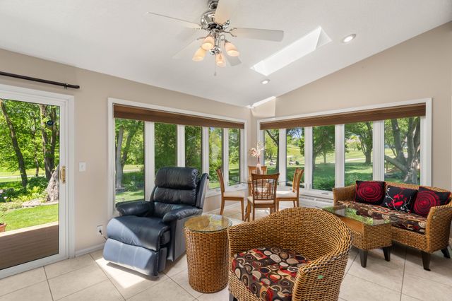 5010 Cleburne Court, Pleasant Hill, IA 50327
