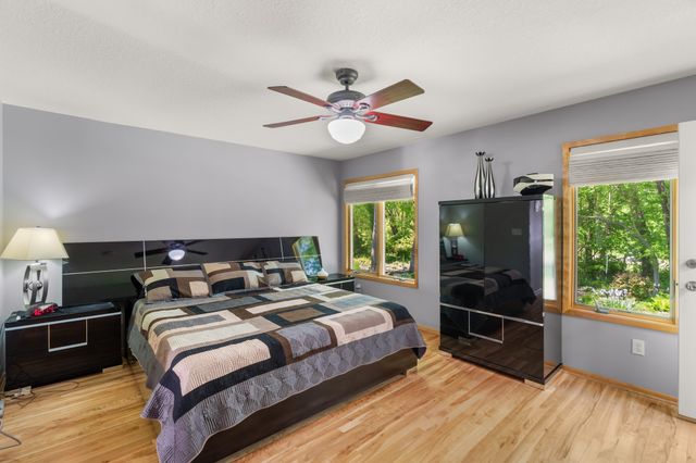 5010 Cleburne Court, Pleasant Hill, IA 50327