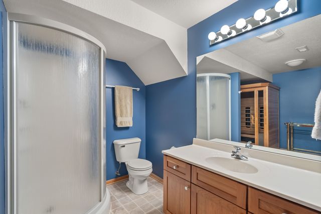 5010 Cleburne Court, Pleasant Hill, IA 50327
