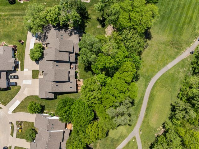 5010 Cleburne Court, Pleasant Hill, IA 50327