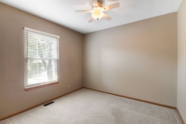 1615 Estate Circle, Naperville, IL 60565
