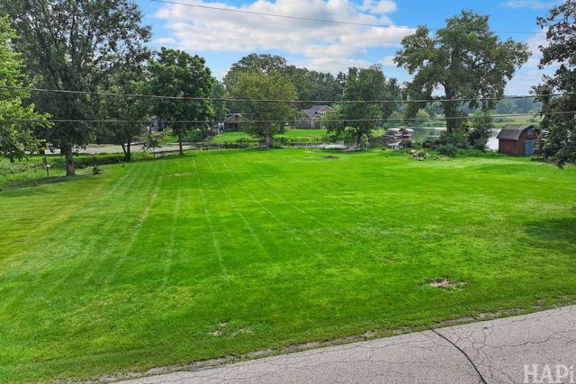 4428 Wildwood Drive, Crystal Lake, IL 60014