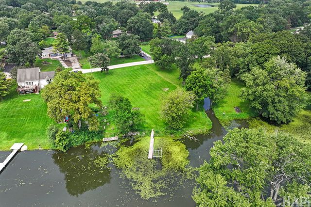 4428 Wildwood Drive, Crystal Lake, IL 60014