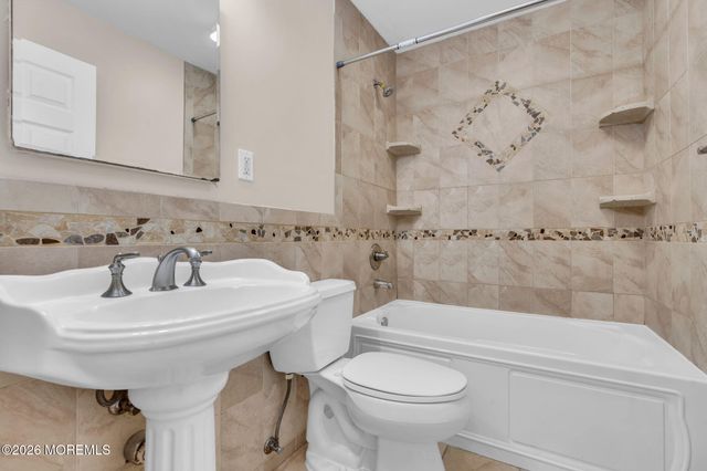 121 Harding Drive, Brick, NJ 08724