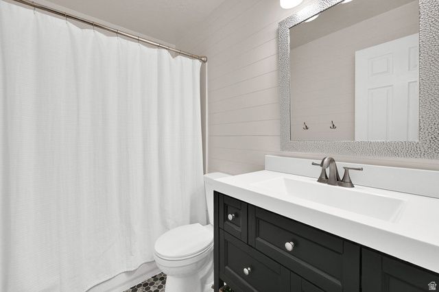 619 W 4050 S, Riverdale, UT 84405