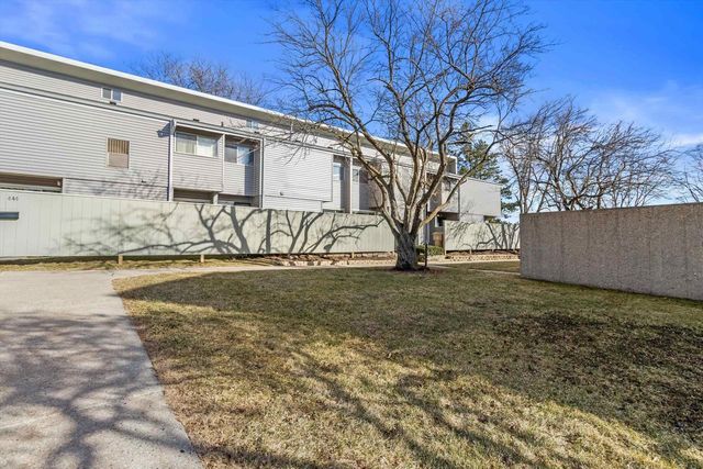 442 East Bluff, Madison, WI 53704