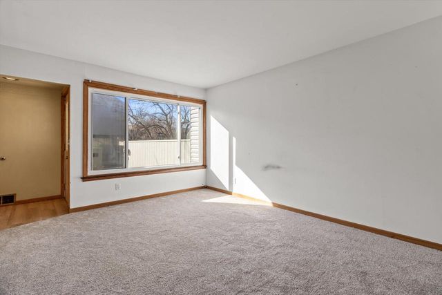 442 East Bluff, Madison, WI 53704