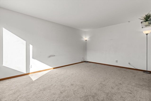 442 East Bluff, Madison, WI 53704