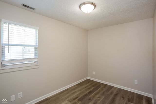 9033 E 12th Street, Indianapolis, IN 46229