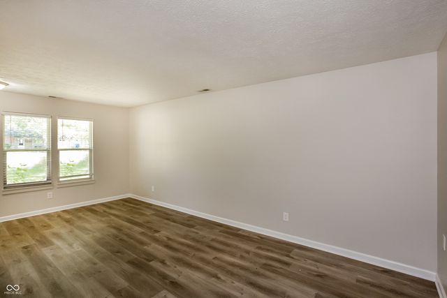 9033 E 12th Street, Indianapolis, IN 46229