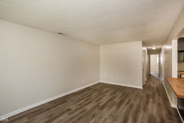 9033 E 12th Street, Indianapolis, IN 46229